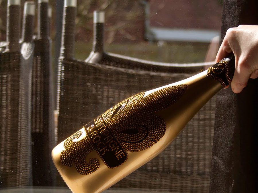 Nieuwe state-of-the-art champagne die rockt: D.Rock Brut gold Champagne