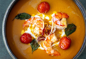 Tijgergarnalen in kokosbouillon